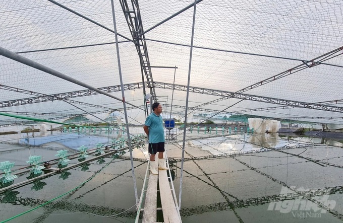 z3765959496141_e0b05765e9904a176e749ab804d930a8-112544_77.jpg Các chủ ao đầm phải tuân thủ chặt chẽ khuyến cáo, chỉ đạo của cơ quan chuyên môn và chính quyền địa phương để ứng phó hiệu quả và hạn chế tối đa thiệt hại. Ảnh: Việt Khánh.