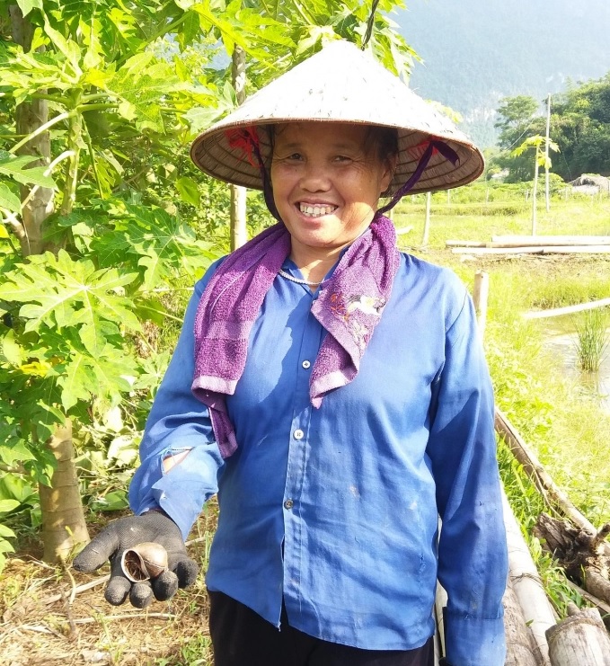 nuoi-oc-nhoi-giup-nhieu-ho-dan-thu-nhap-hang-tram-trieu-dong-151017_734.jpg Nuôi ốc nhồi là hướng đi mới, mang lại hiệu quả kinh tế cho đồng bào xã vùng cao Thái Nguyên. Ảnh: Đồng Văn Thưởng.